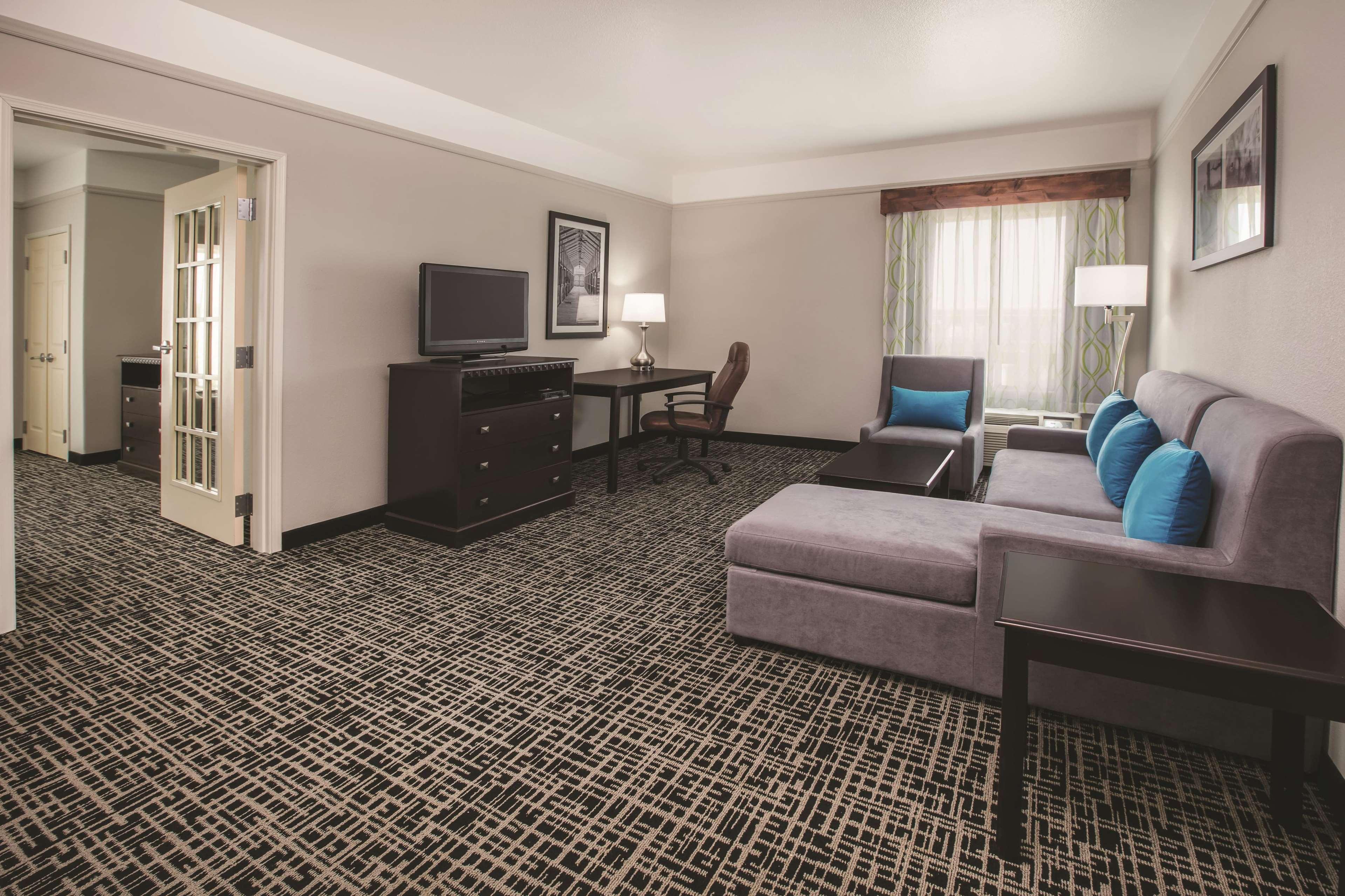 La Quinta By Wyndham Brownwood Hotel Екстериор снимка