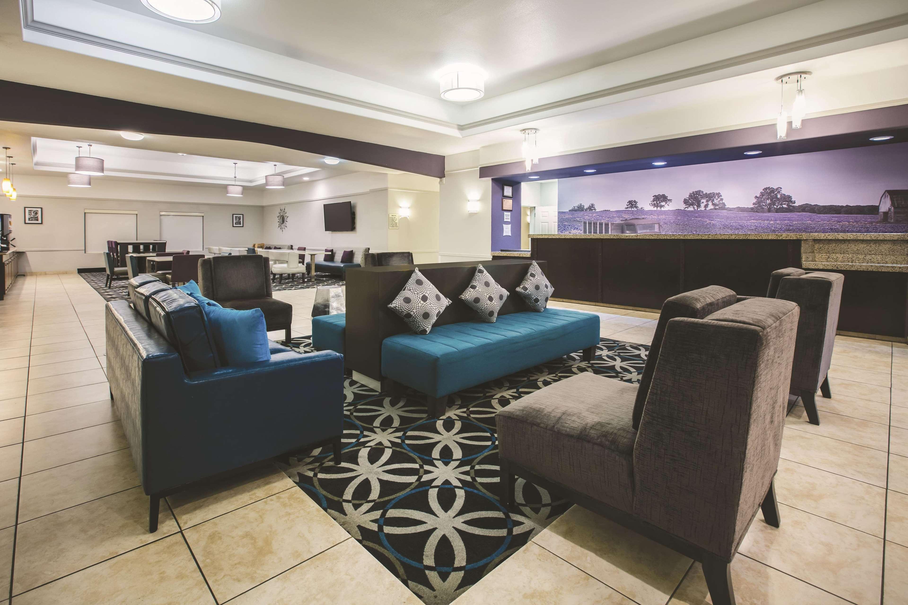 La Quinta By Wyndham Brownwood Hotel Екстериор снимка