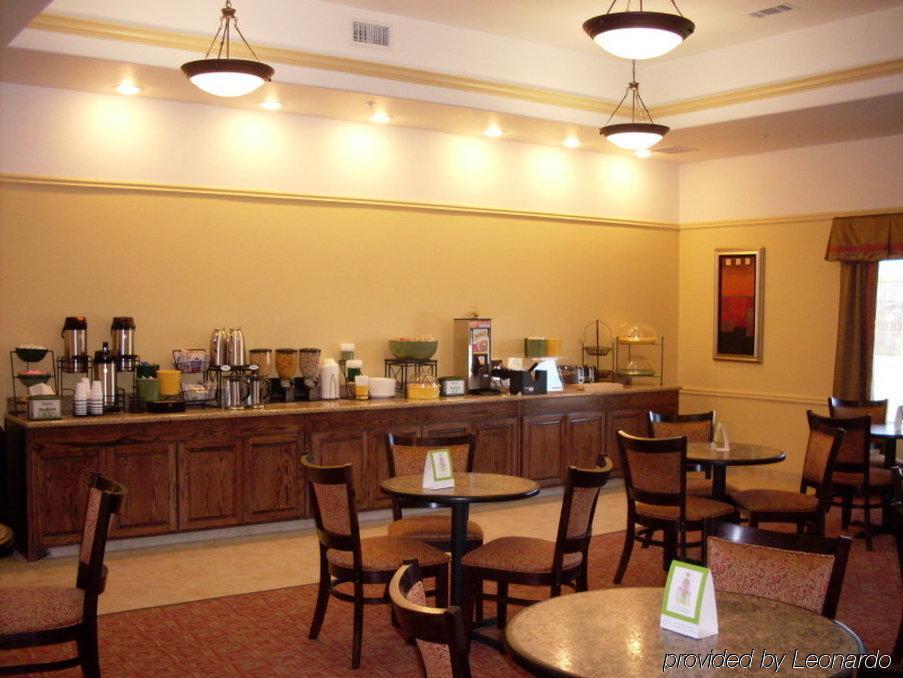 La Quinta By Wyndham Brownwood Hotel Ресторант снимка