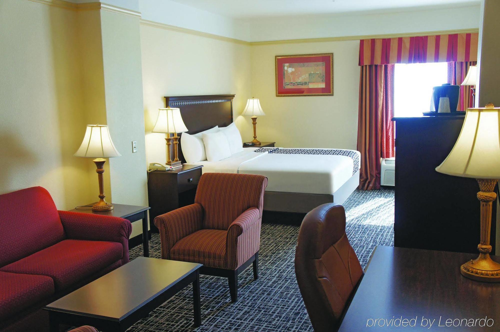 La Quinta By Wyndham Brownwood Hotel Екстериор снимка